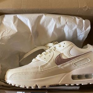 Nike Air Max 90 pink sail oxford women’s 7 sneakers